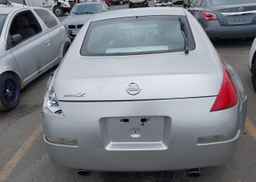 2003 NISSAN 350Z