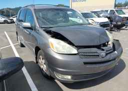 2004 TOYOTA SIENNA CE