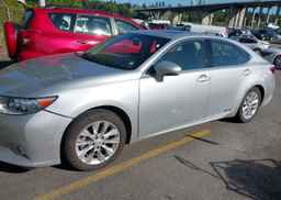 2013 LEXUS ES 300H