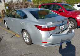 2013 LEXUS ES 300H