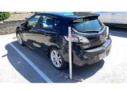 2010 MAZDA 3 S