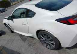 2024 SUBARU BRZ