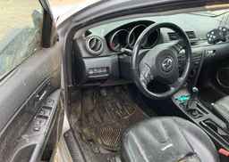 2004 MAZDA 3 S