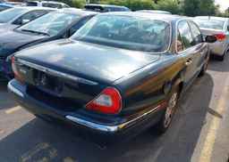 2004 JAGUAR XJ8