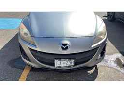 2011 MAZDA 3 I
