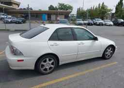 2001 LEXUS IS 300