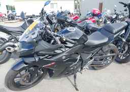 2018 SUZUKI GSX250R