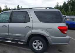 2005 TOYOTA SEQUOIA SR5