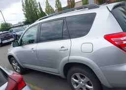 2009 TOYOTA RAV4