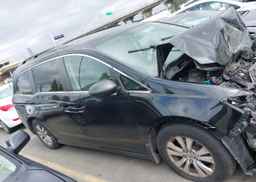 2016 HONDA Odyssey se
