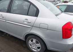 2009 HYUNDAI ACCENT GLS