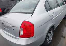 2009 HYUNDAI ACCENT GLS