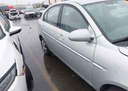 2009 HYUNDAI ACCENT GLS