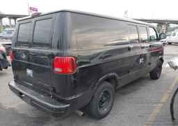 2001 DODGE RAM VAN B1500