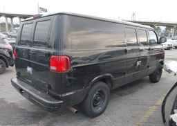 2001 DODGE RAM VAN B1500