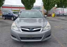 2010 SUBARU LEGACY 2.5I