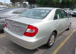 2002 TOYOTA CAMRY LE