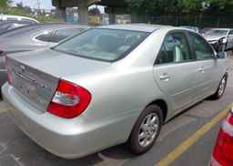 2002 TOYOTA CAMRY LE