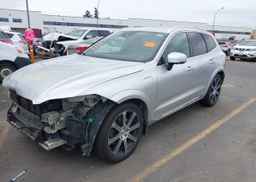 2019 VOLVO XC60