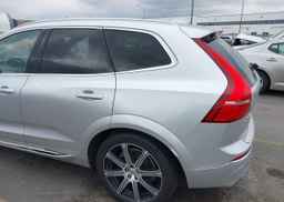 2019 VOLVO XC60