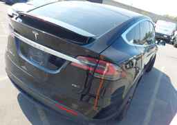 2018 TESLA X