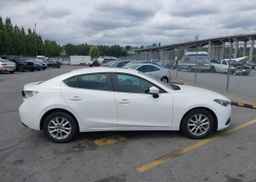 2015 MAZDA 3 TOURING