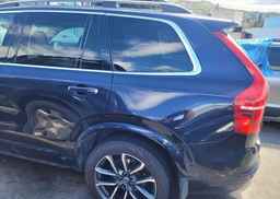 2016 VOLVO XC90