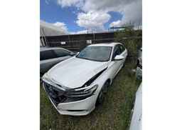 2019 HONDA ACCORD TOURING