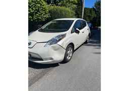2015 NISSAN LEAF
