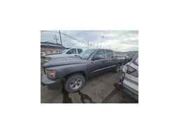 2011 RAM DAKOTA SXT