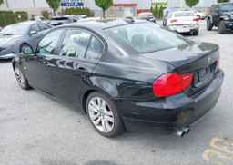 2011 BMW 323I