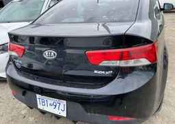 2011 KIA FORTE