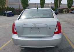 2011 HYUNDAI ACCENT GLS