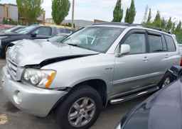 2003 TOYOTA HIGHLANDER LIMITED
