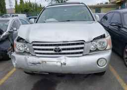 2003 TOYOTA HIGHLANDER LIMITED