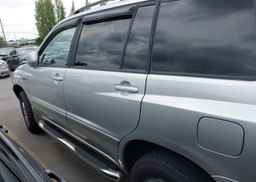 2003 TOYOTA HIGHLANDER LIMITED