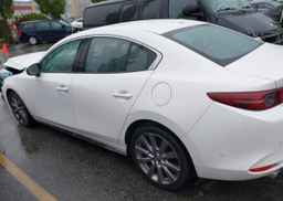 2019 MAZDA 3 PREFERRED