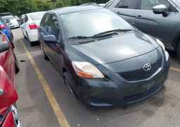 2009 TOYOTA YARIS
