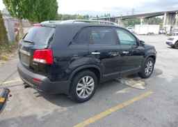 2011 KIA SORENTO EX