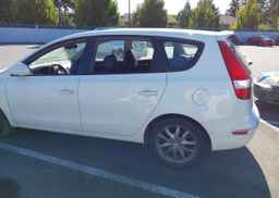 2012 HYUNDAI Elantra Touring GLS