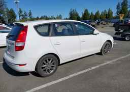 2012 HYUNDAI Elantra Touring GLS