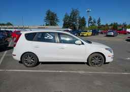 2012 HYUNDAI Elantra Touring GLS