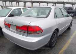 2002 HONDA ACCORD SE