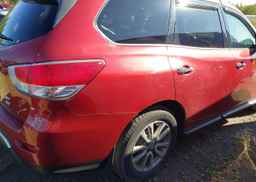 2014 NISSAN PATHFINDER S