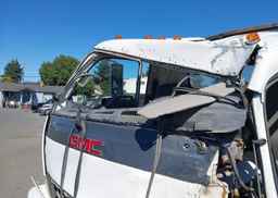 2006 GMC 5500 W55042-HD