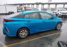 2018 TOYOTA PRIUS