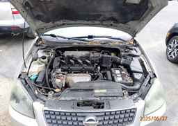 2005 NISSAN ALTIMA S