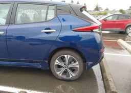 2019 NISSAN LEAF