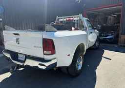 2011 DODGE RAM 3500