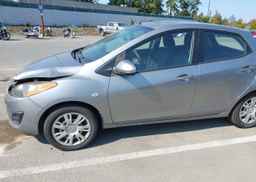 2011 MAZDA MAZDA2